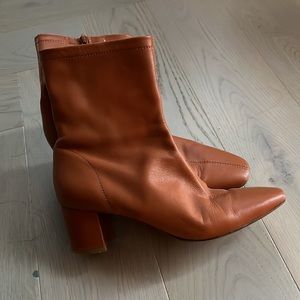 Brown Sofia Block Heel Boots 7